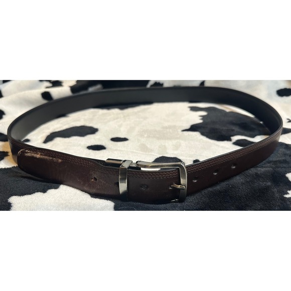 Tommy Bahama Other - Tommy Bahama Mens Reversible Leather Belt Black Brown Silver‎ Buckle Size 38-40